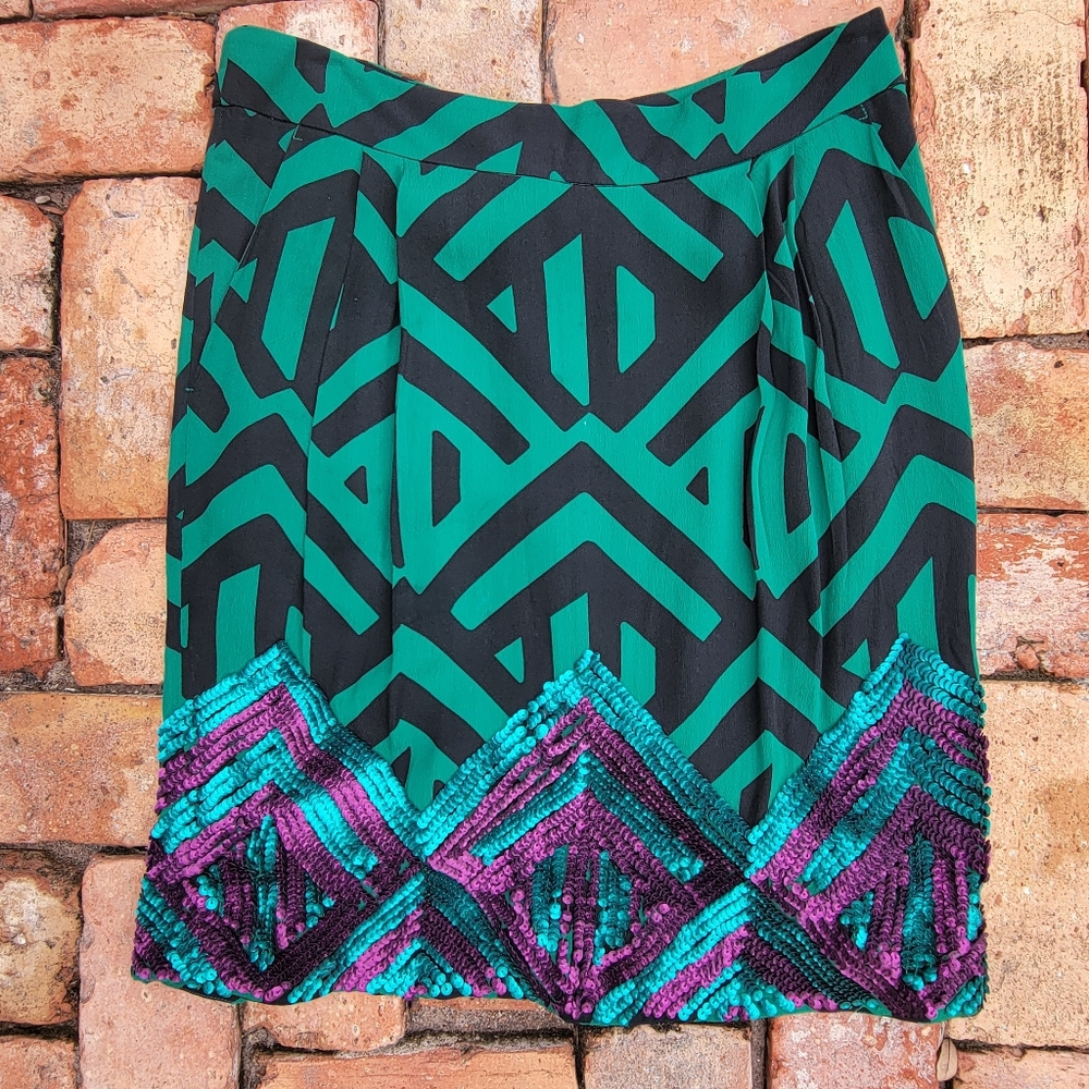 Carnation Lily Lily Rose skirt abstract with sequins size 10 Green Black Purple